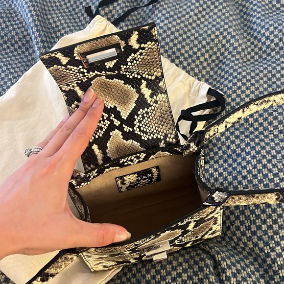 BY FAR Python Bag - Picture 4 of 5